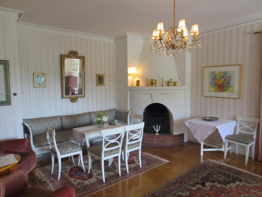 Jaervsoebaden 3* Järvsö
